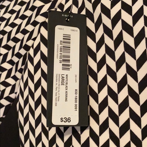 Black and white herring blouse - Picture 3 of 3